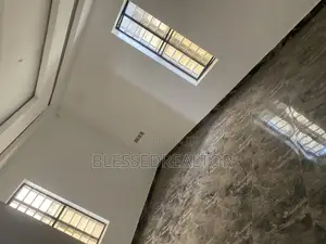 2bdrm Block of Flats in Avu Junction, Owerri for rent