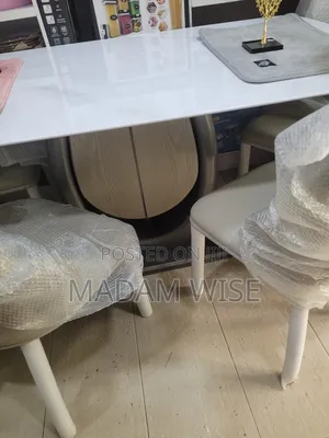 Dining Table Set ( Luxury) High Quality