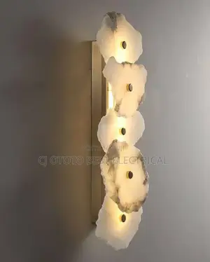 Luxury or Nothing, Big Best Wall Light
