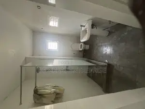3bdrm Block of Flats in Private, Galadimawa for rent
