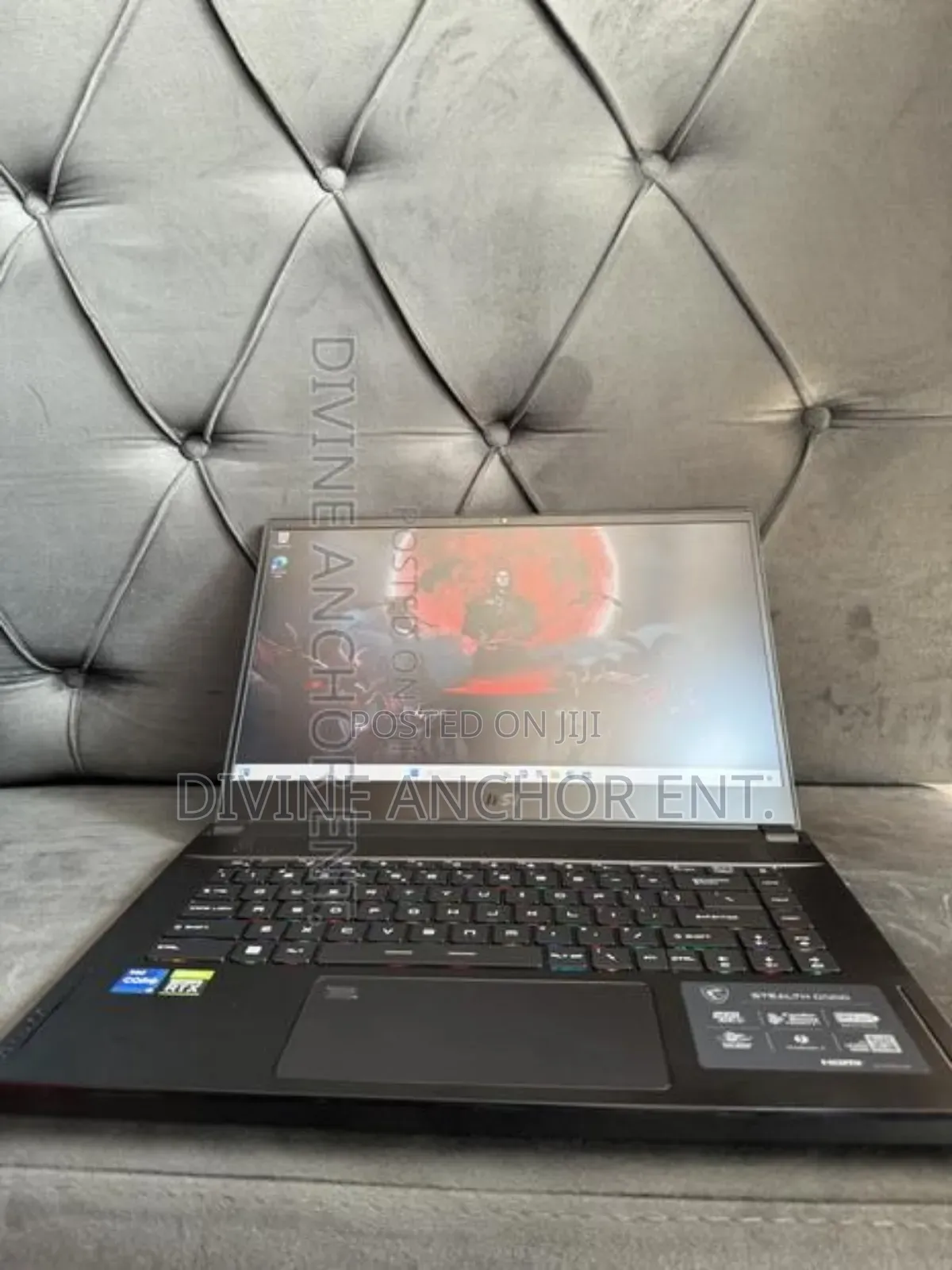 Laptop MSI GS66 Stealth 10UG 32GB Intel Core i7 SSD 1T
