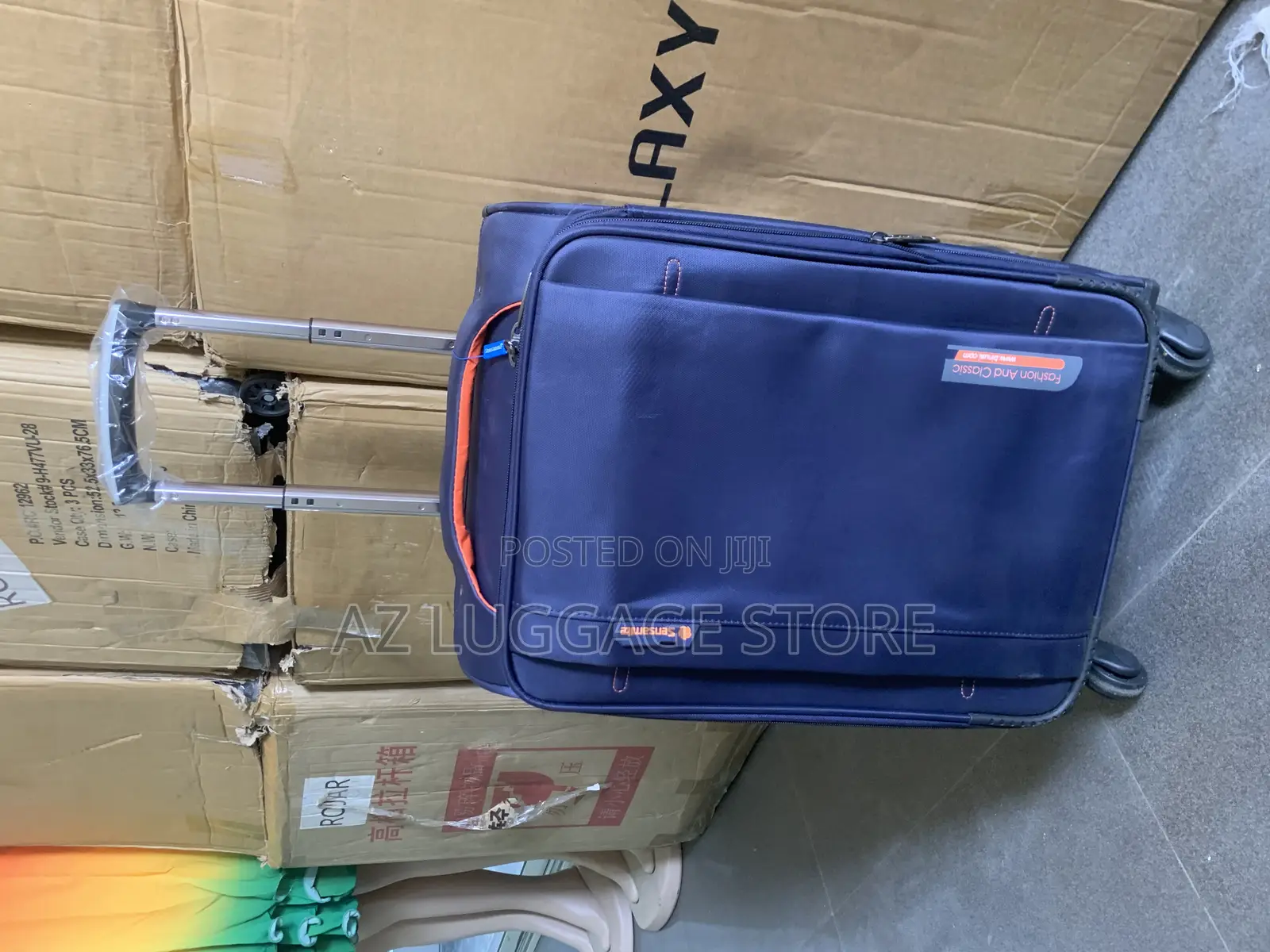 Single Hand Luggage Box