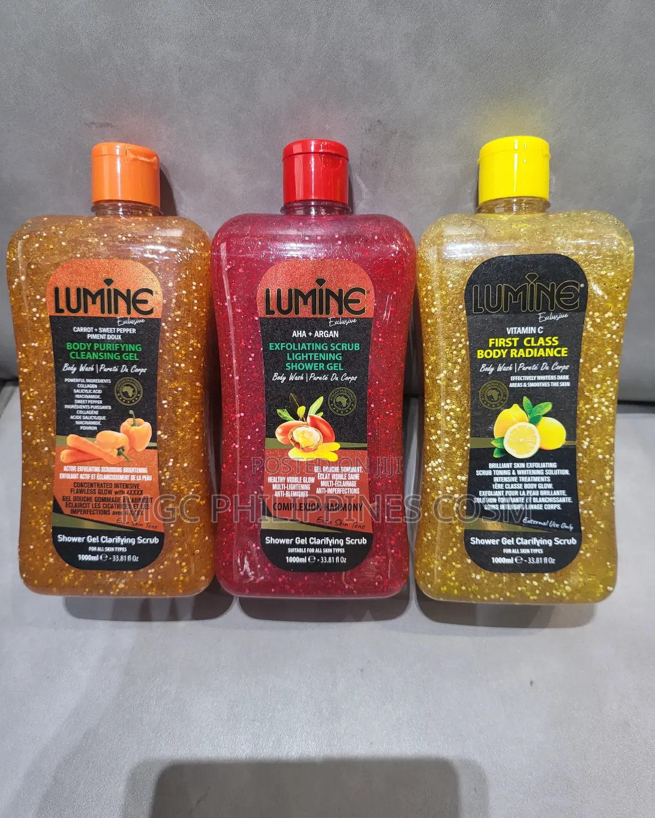 Lumine Exfoliating Shower Gel