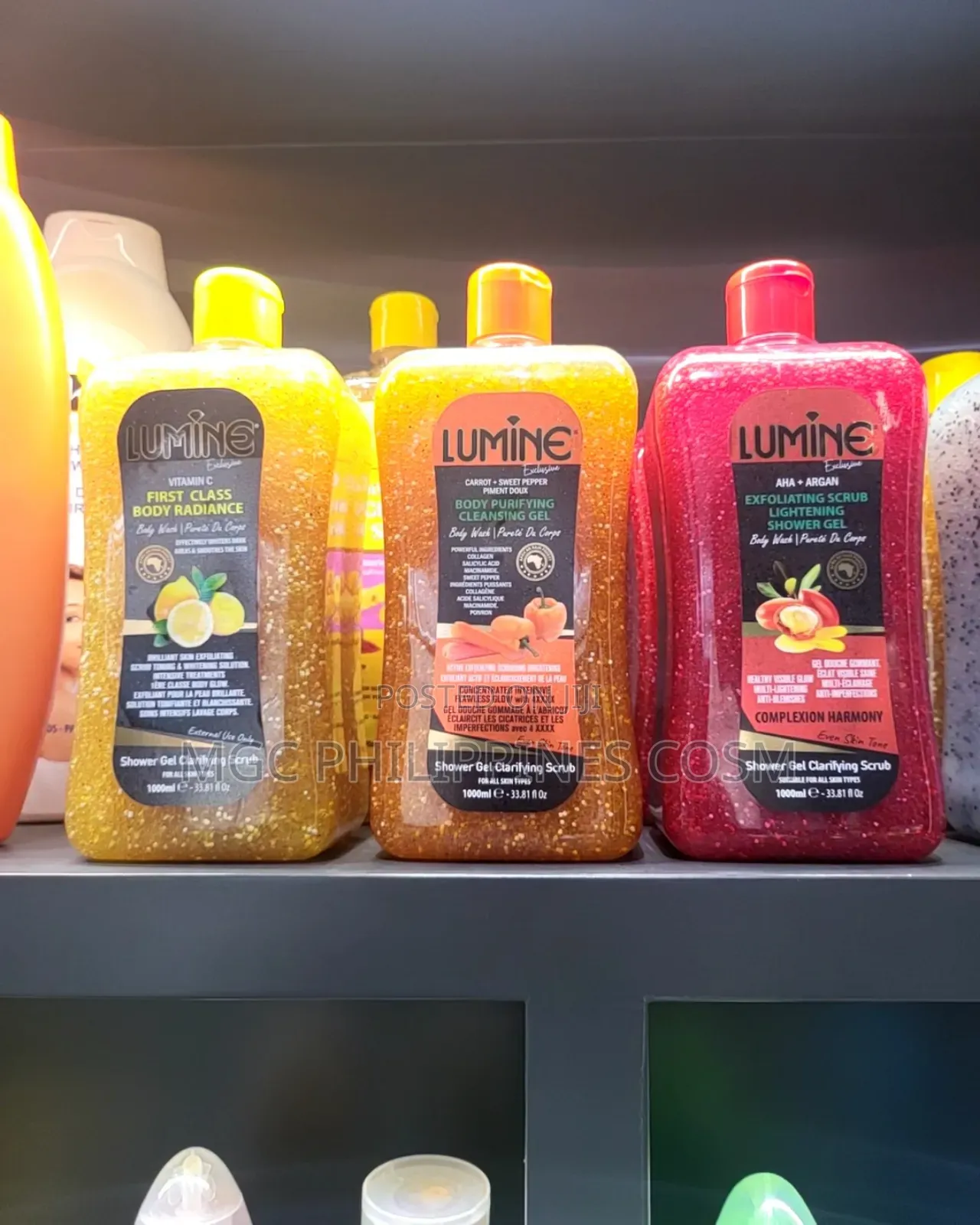 Lumine Exfoliating Shower Gel