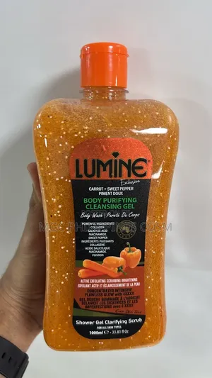 Lumine Exfoliating Shower Gel