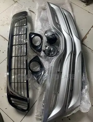 Complete Bumper Accessories for Venza 09/2015
