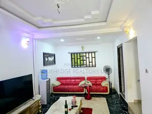 5bdrm Block of Flats in Osongama Estate, Uyo for sale