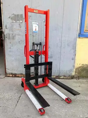 Original and Reliable Load Carrier/Forklift (1000kg)