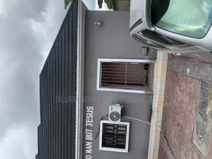 2bdrm Block of Flats in Osongama Estate, Uyo for sale