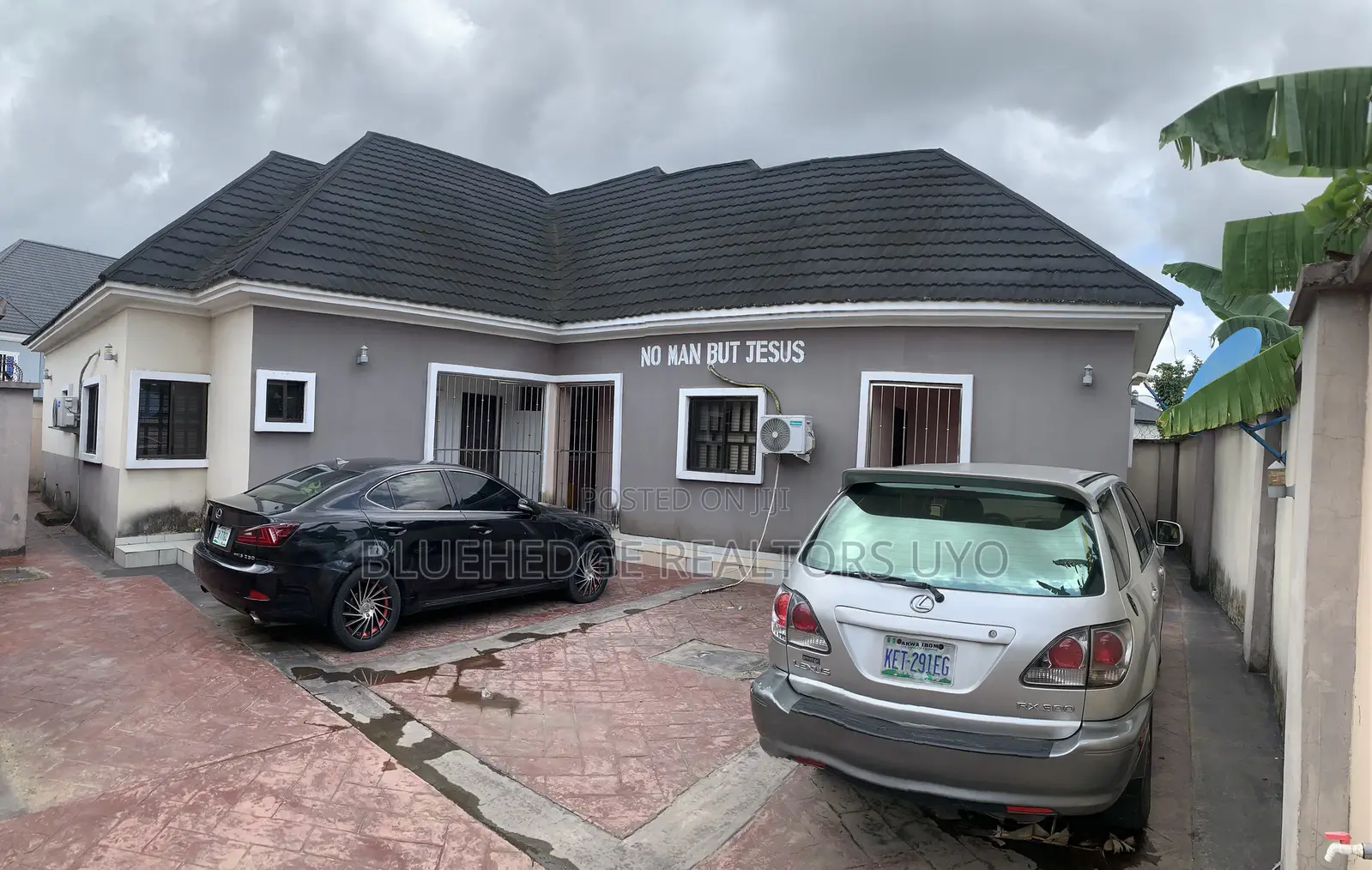 2bdrm Block of Flats in Osongama Estate, Uyo for sale