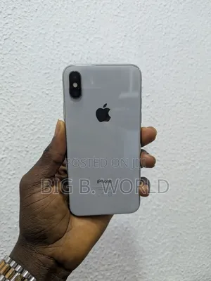 Apple iPhone X 64 GB White