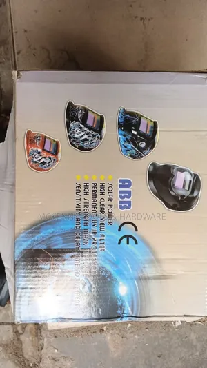 Auto Darkening Welding Helmet