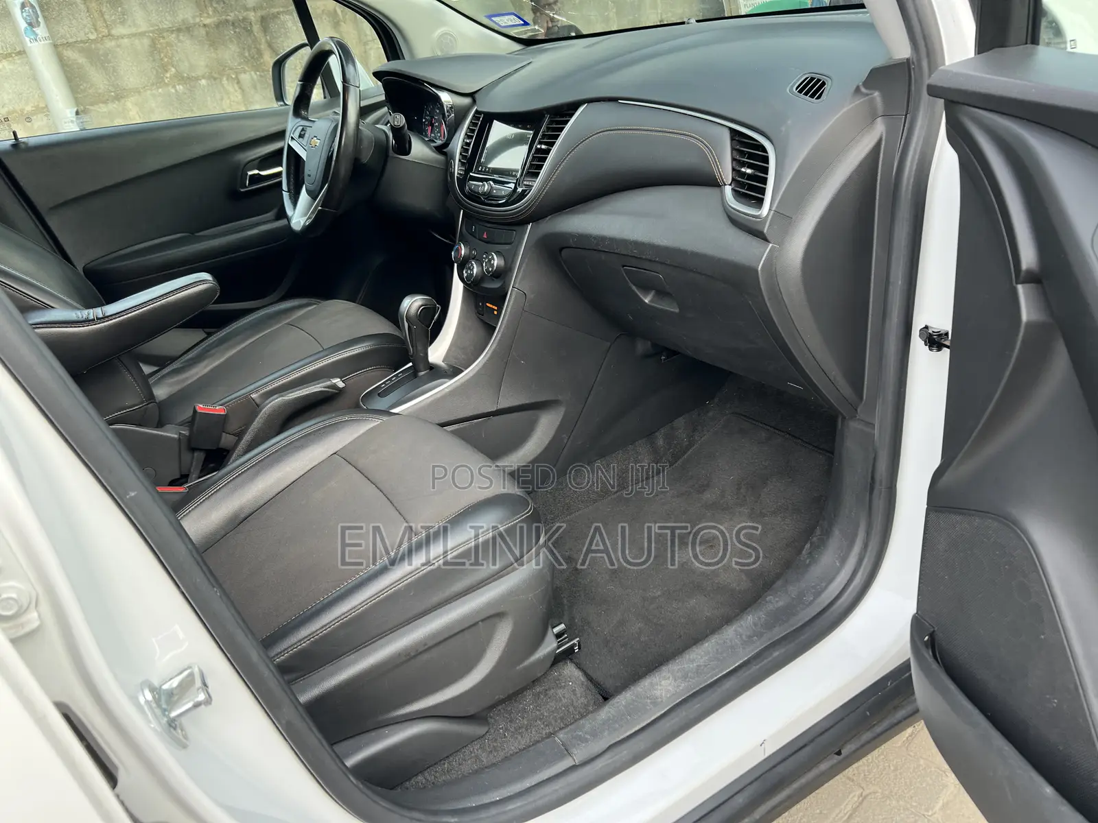 Chevrolet Trax 2019 White