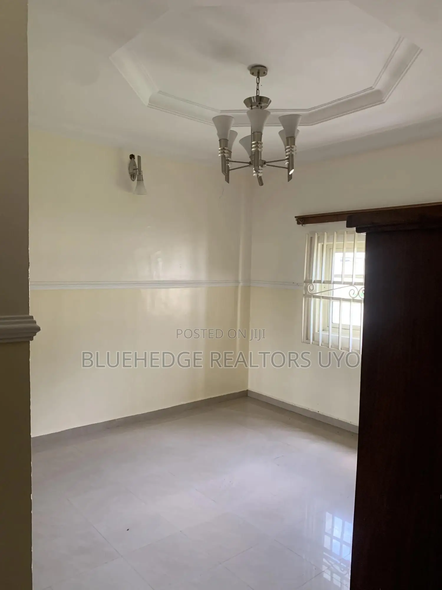 4bdrm Block of Flats in Osongama Estate Uyo for sale