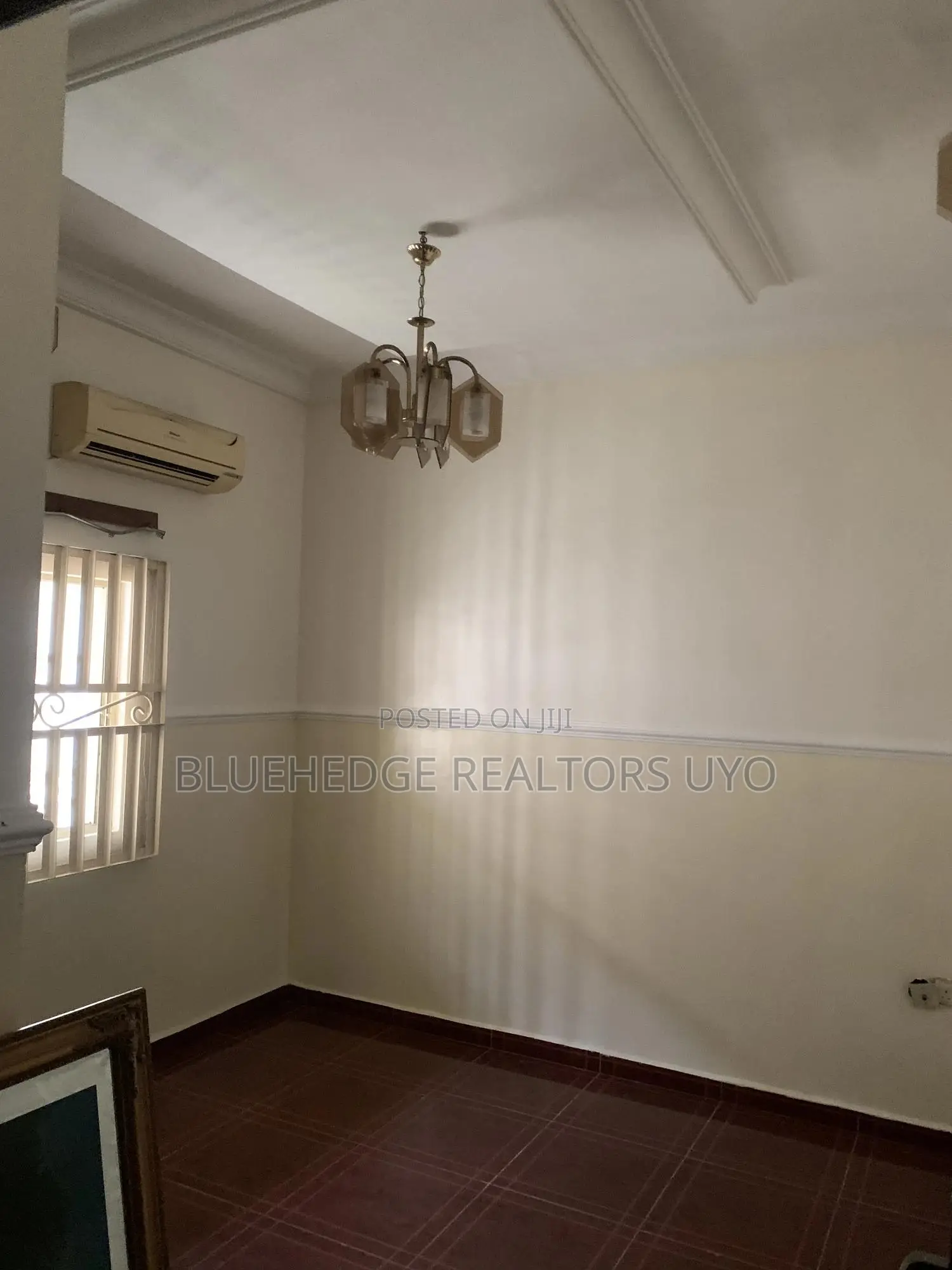 4bdrm Block of Flats in Osongama Estate Uyo for sale