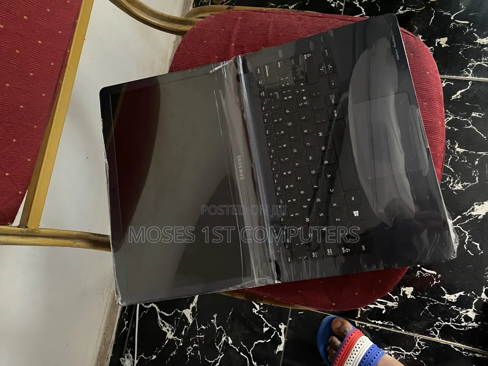 New Laptop Samsung 8GB SSD 128GB