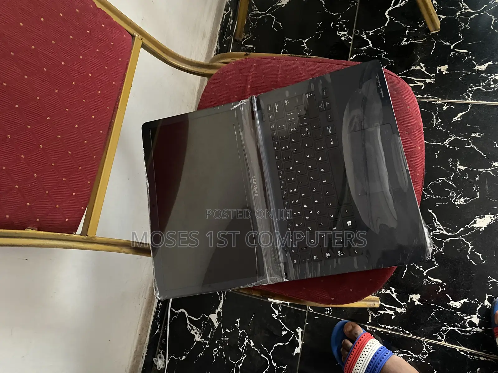 New Laptop Samsung 8GB SSD 128GB