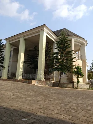 7bdrm Mansion in Asokoro for sale