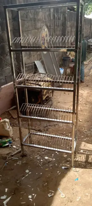 Plates Rack