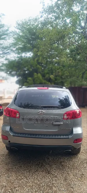 Hyundai Santa Fe 2.7 V6 2009 Gray