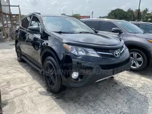 Toyota RAV4 Limited 4dr SUV AWD (2.5L 4cyl 6A) 2014 Black