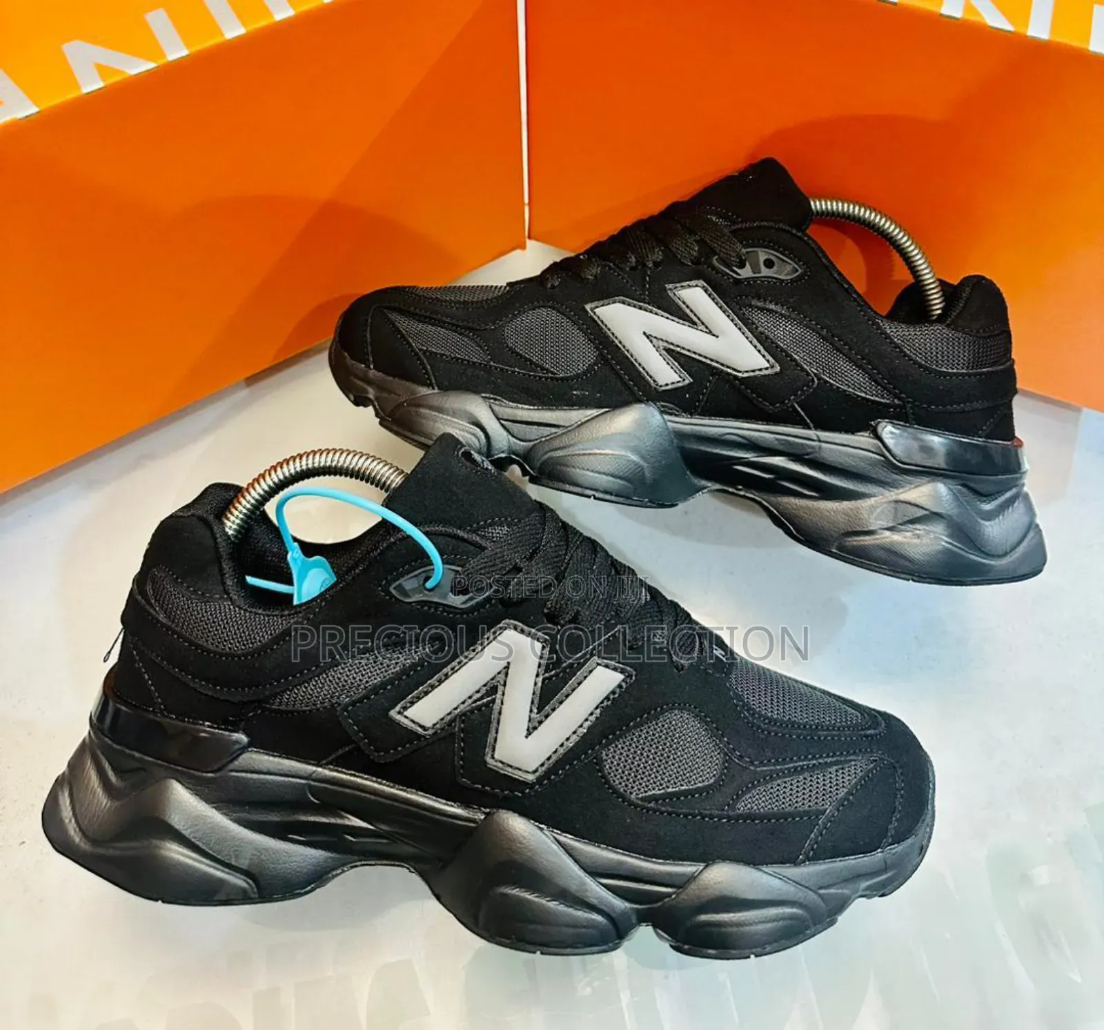 Unisex New Balance Sneakers