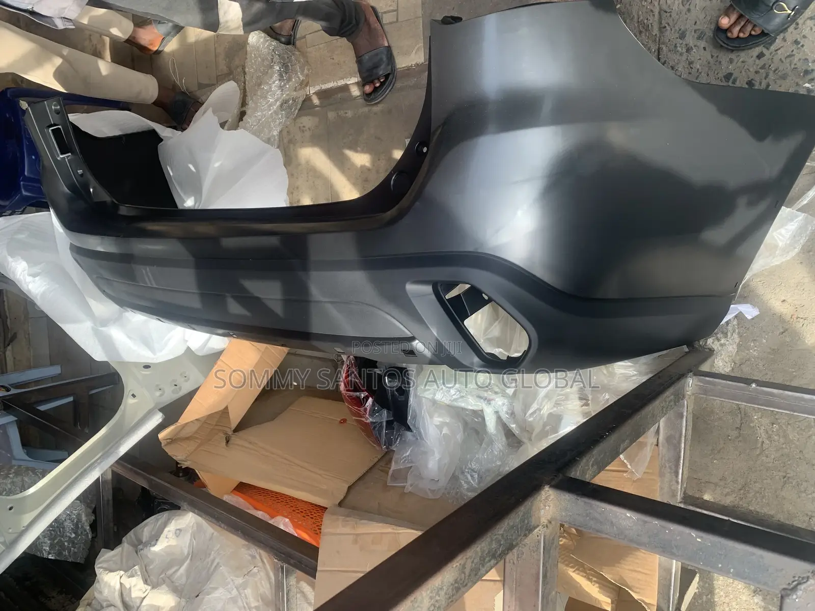 Back Bumper Mitsubishi Outlander 2016 Available