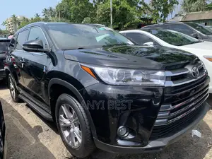Toyota Highlander 2015 Black