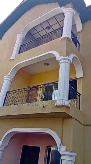 Photo - 3bdrm Block of Flats in House Of Assembly, Uyo for sale