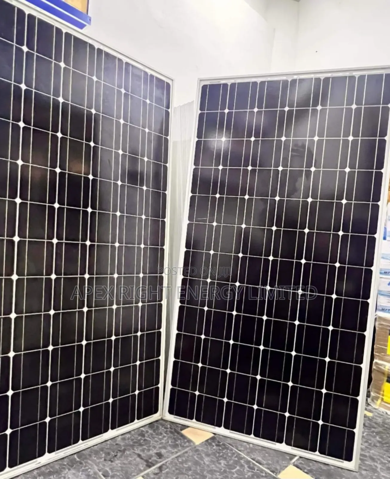 300watts Canadian Solar Panel