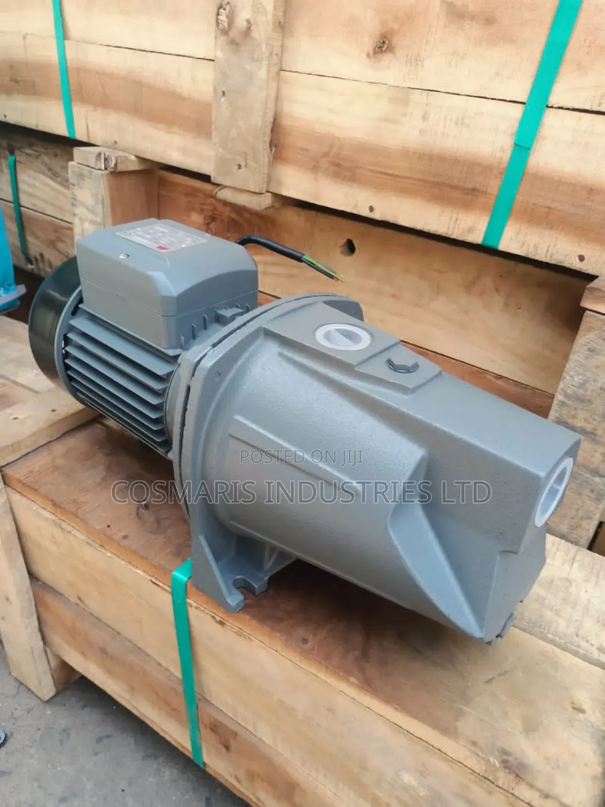 Maris Self Prime Transfer Pump.