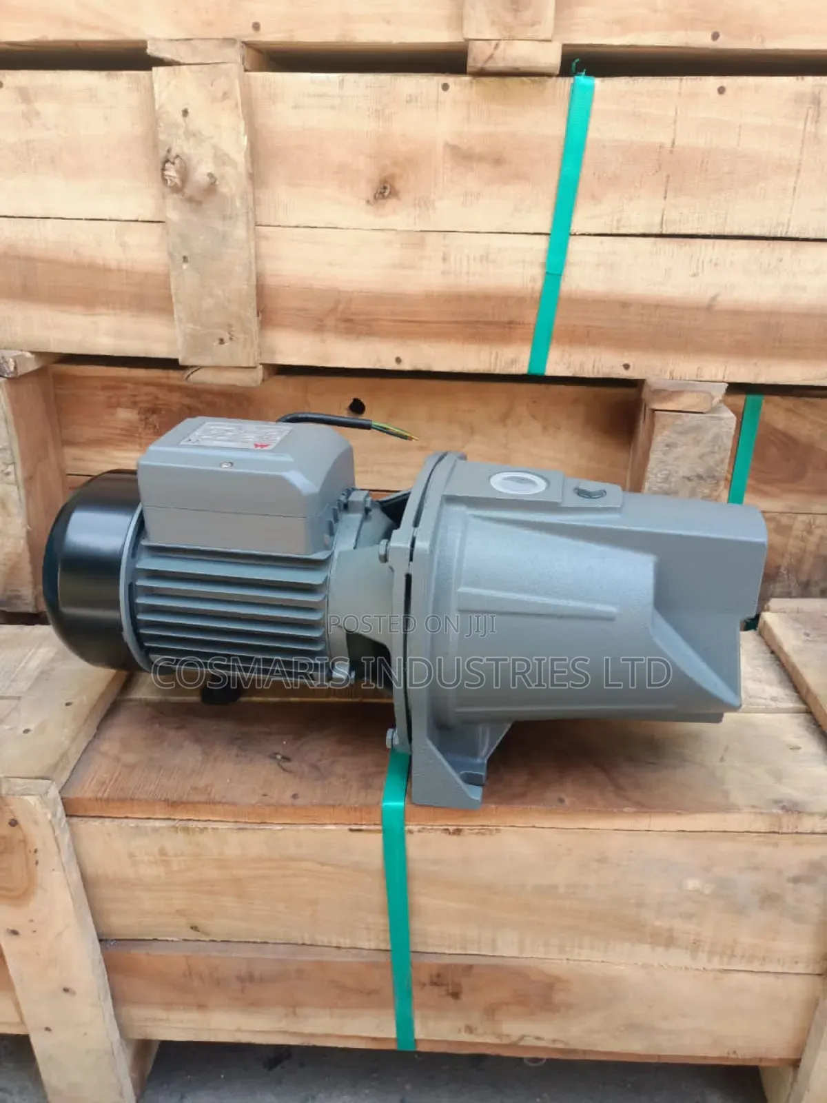 Maris Self Prime Transfer Pump.