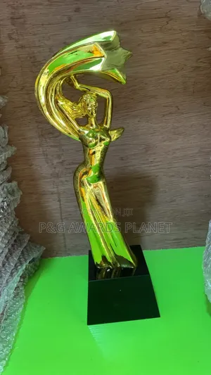 Photo - Non Peeling Trophy Award Pg849