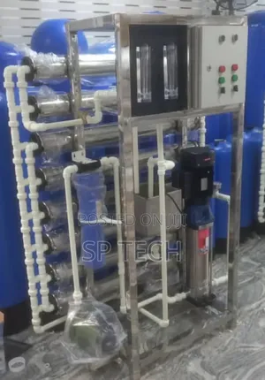 8 Membrane Reverse Osmosis Machine