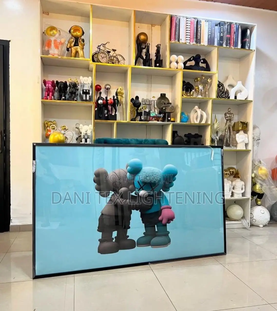 Modern Art Piece Wall Frames for Homes