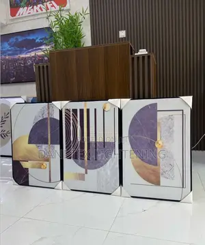Modern Art Glass Frames for Home Decor at an Affordable Pric