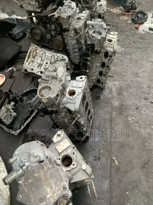 Cylinder Head/Top Cylinder Non Turbo for Passat Fsi