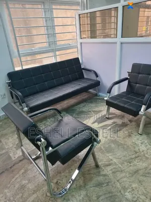 Executive Waiting/Discussion Chairs