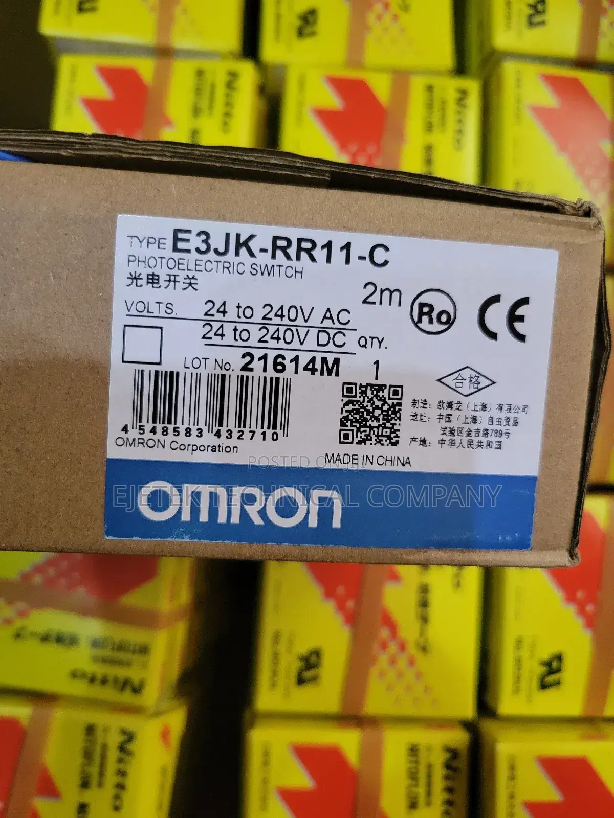 Omron Photo Sensor With Reflector