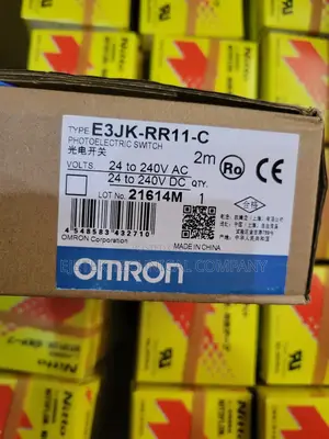 Omron Photo Sensor With Reflector