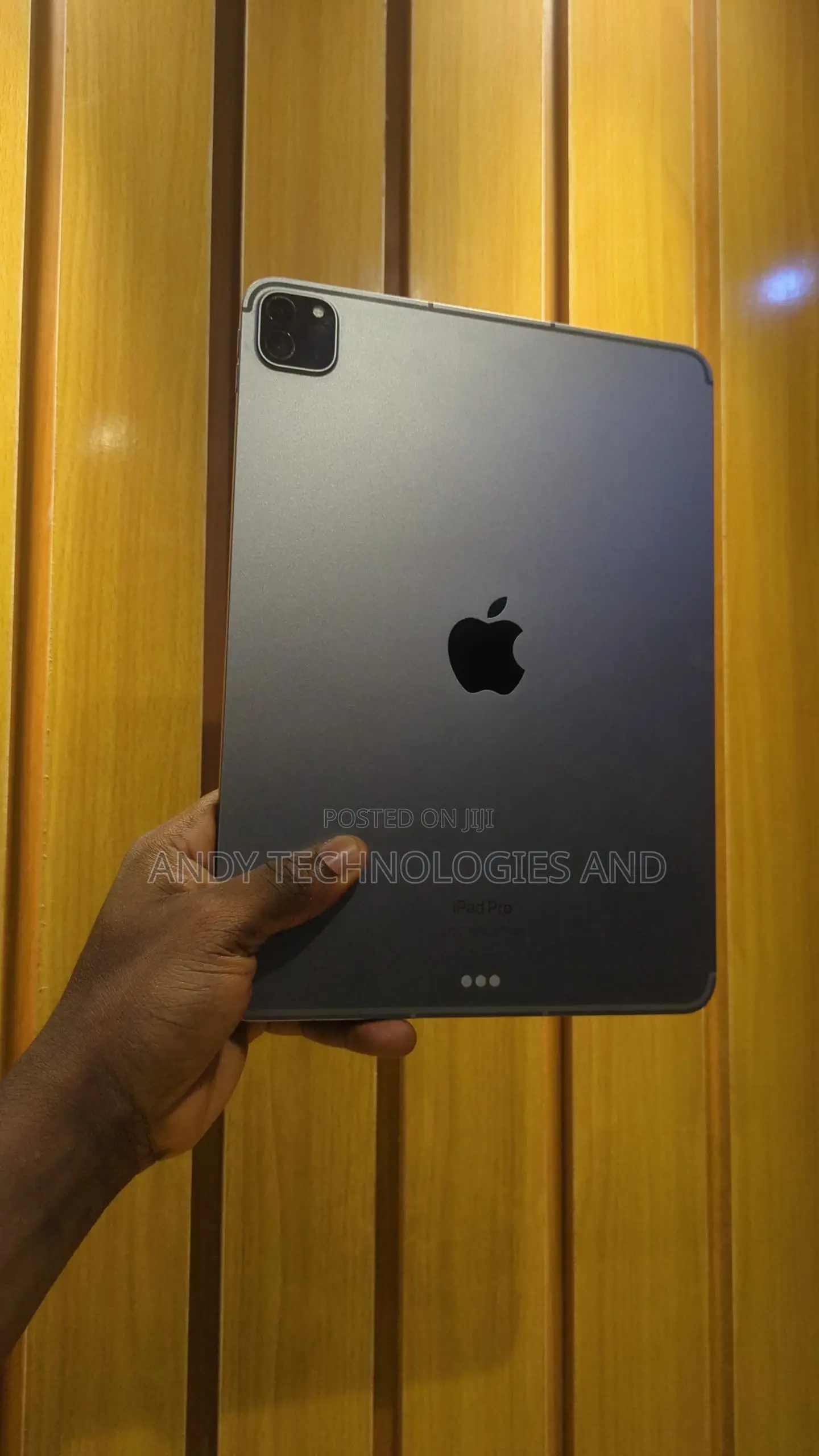 Apple iPad Pro 11 (2022) 128 GB Silver