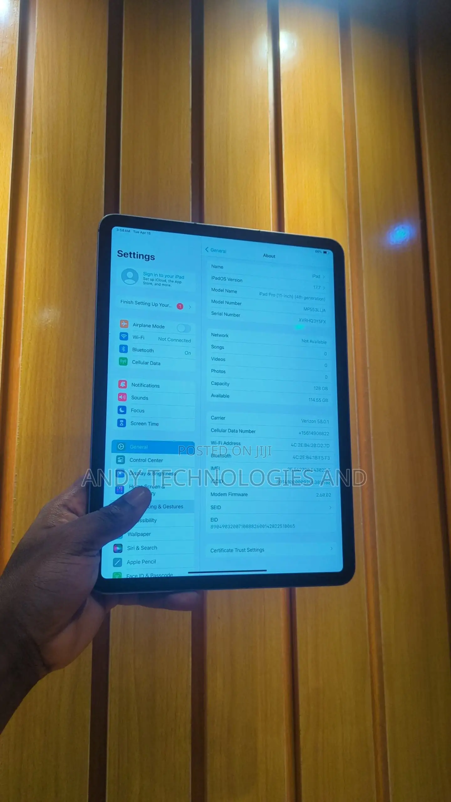 Apple iPad Pro 11 (2022) 128 GB Silver