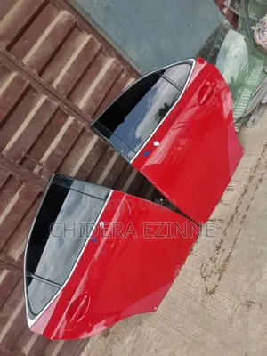 Leuxs Is250 2010 Model Back Door Left Side