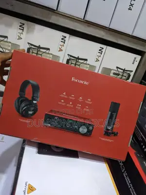 Focusrite Sound-card, Headphone, Studio Mic. 4th Generation