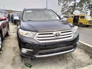 Toyota Highlander Limited 3.5l 4WD 2013 Black