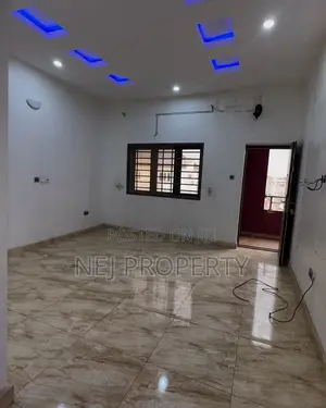 4bdrm Townhouse Terrace in Jahi for rent