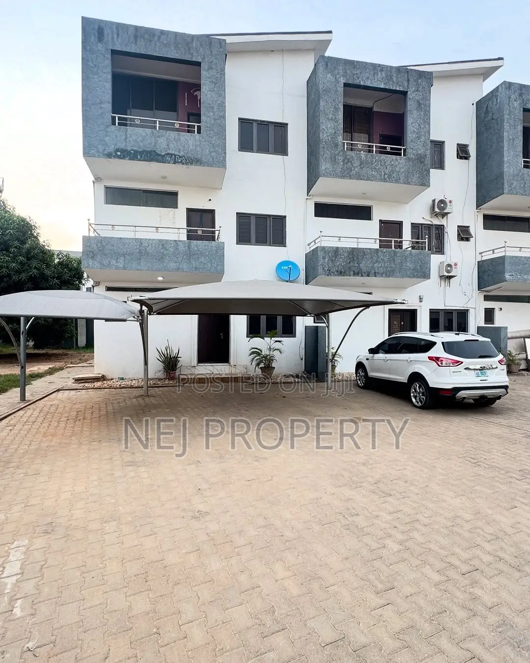 4bdrm Townhouse Terrace in Jahi for rent