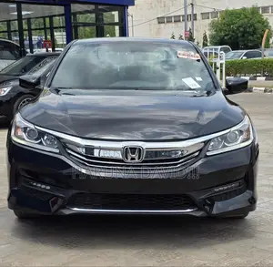 Photo - Honda Accord 2017 Black