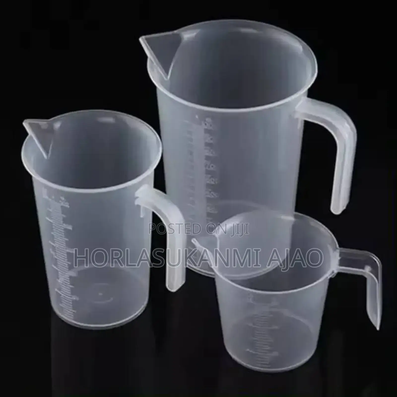Transparent Plastic Measuring Cups 1000ml.