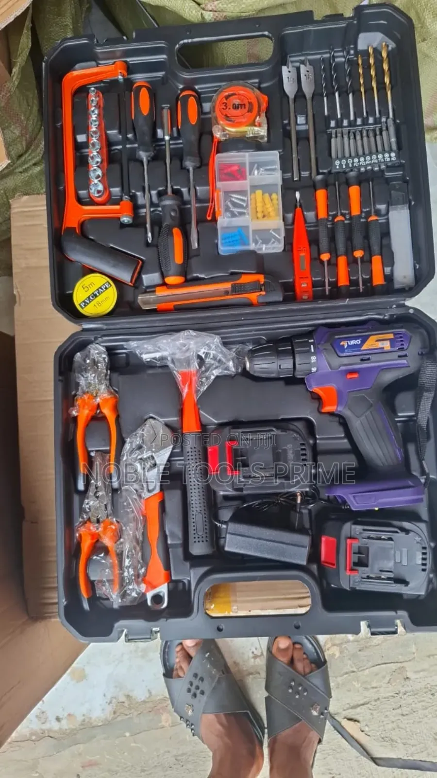 Set Electrical Tools Box